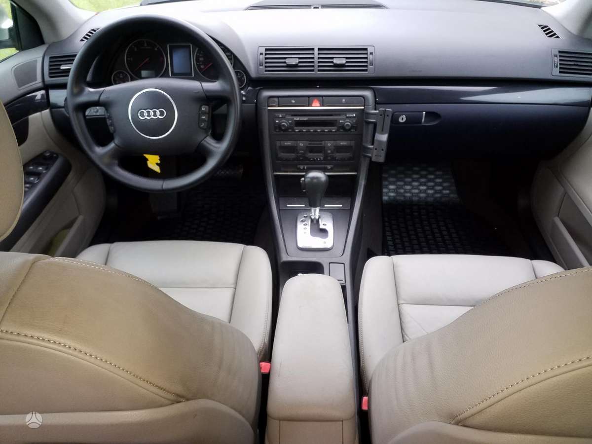 Audi A4, 2.5 l., sedanas