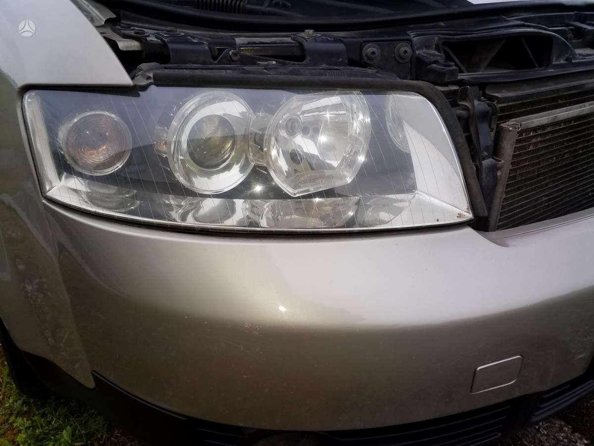 Audi A4, 2.5 l., sedanas