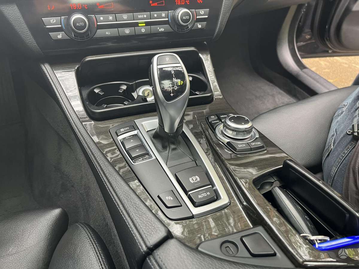 BMW 525, 3.0 l., Универсал