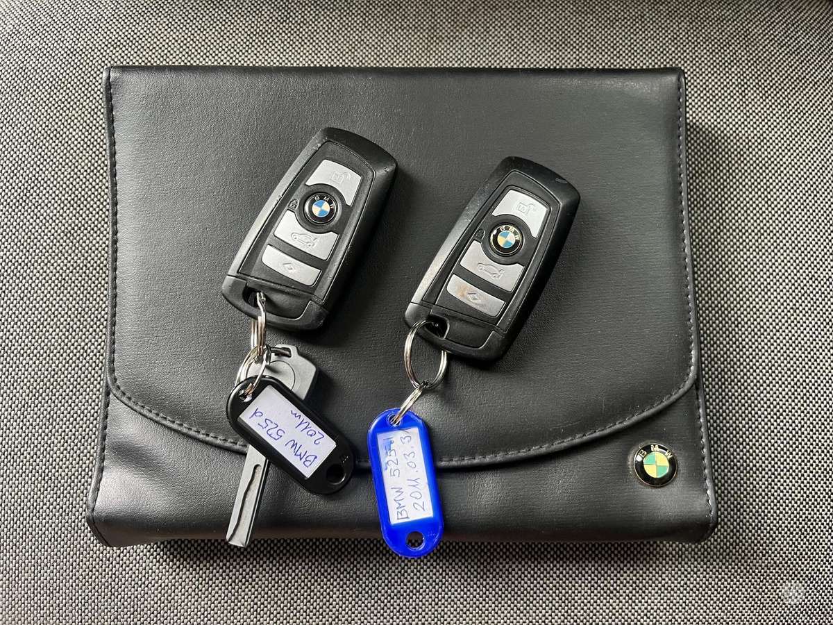 BMW 525, 3.0 l., Универсал