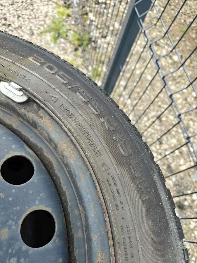 KIA Ceed, plieniniai štampuoti, R16