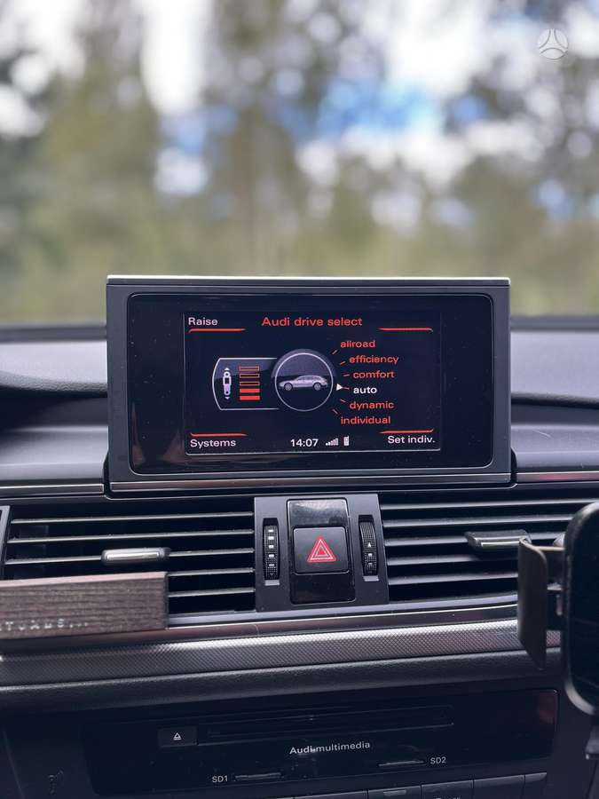 Audi A6 allroad, 3.0 l., Универсал