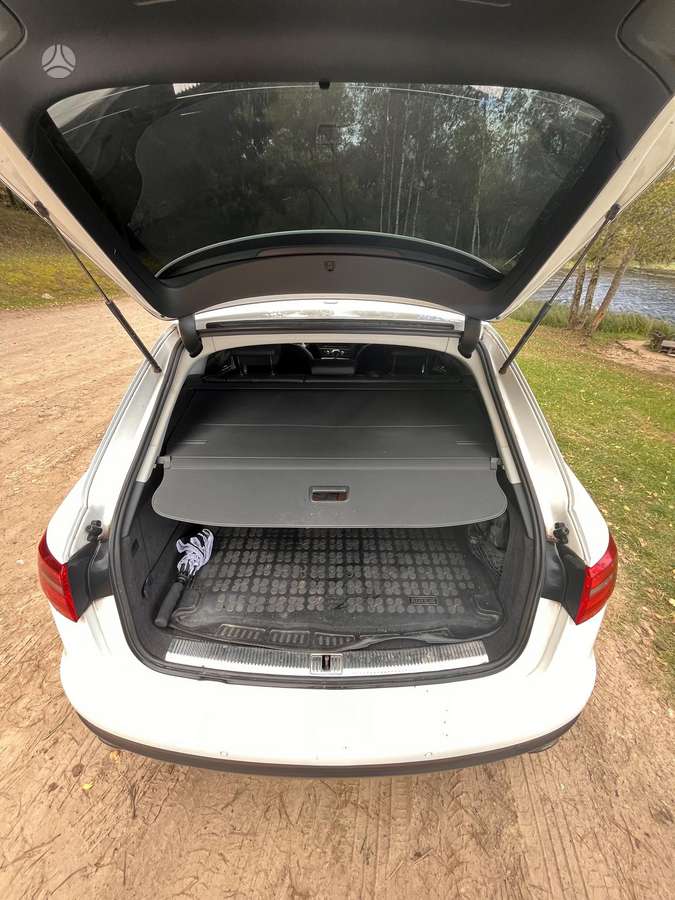 Audi A6 allroad, 3.0 l., Универсал
