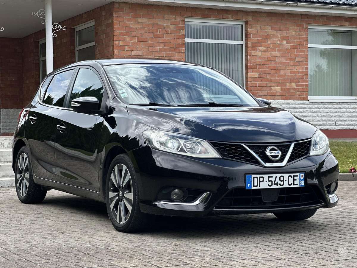 Nissan Pulsar, 1.5 l., hatchback