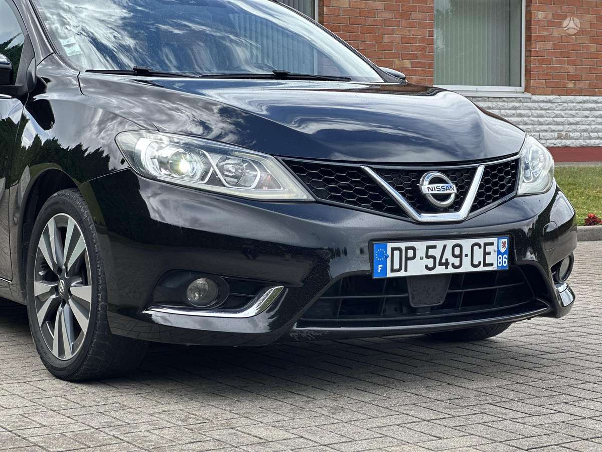 Nissan Pulsar, 1.5 l., hatchback