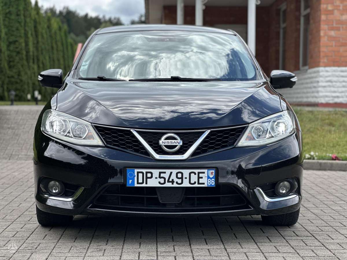 Nissan Pulsar, 1.5 l., hatchback