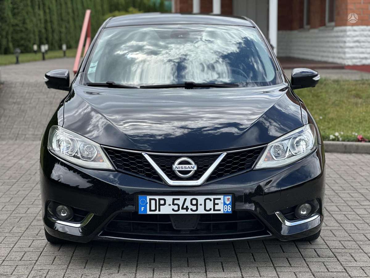 Nissan Pulsar, 1.5 l., hatchback