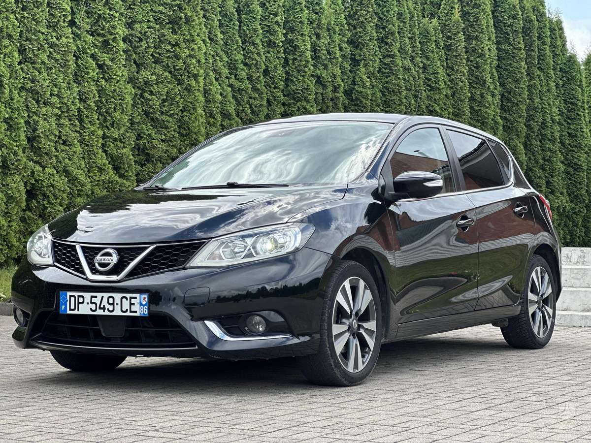 Nissan Pulsar, 1.5 l., hatchback