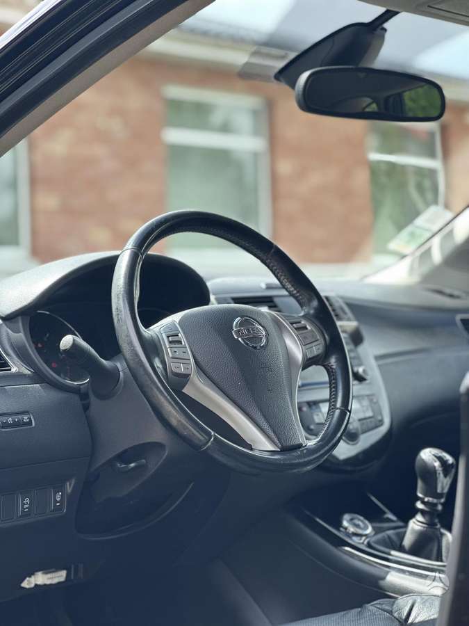 Nissan Pulsar, 1.5 l., hatchback