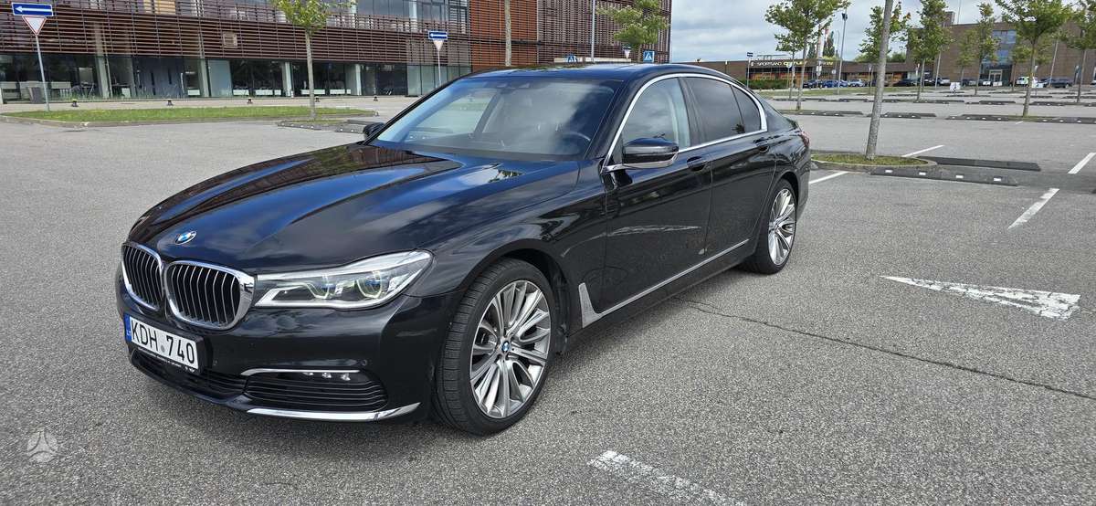 BMW 740 - 2