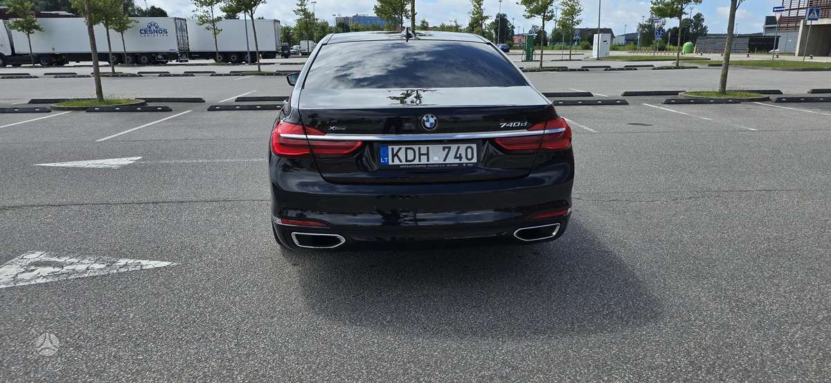 BMW 740 - 6