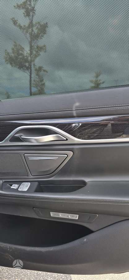 BMW 740, 3.0 l., Седан