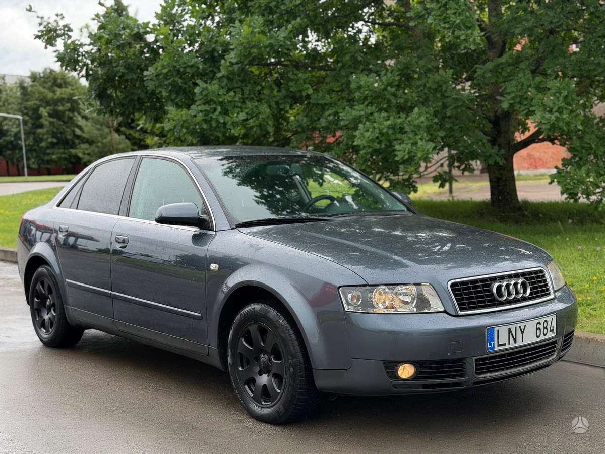 Audi A4, 1.9 l., Седан