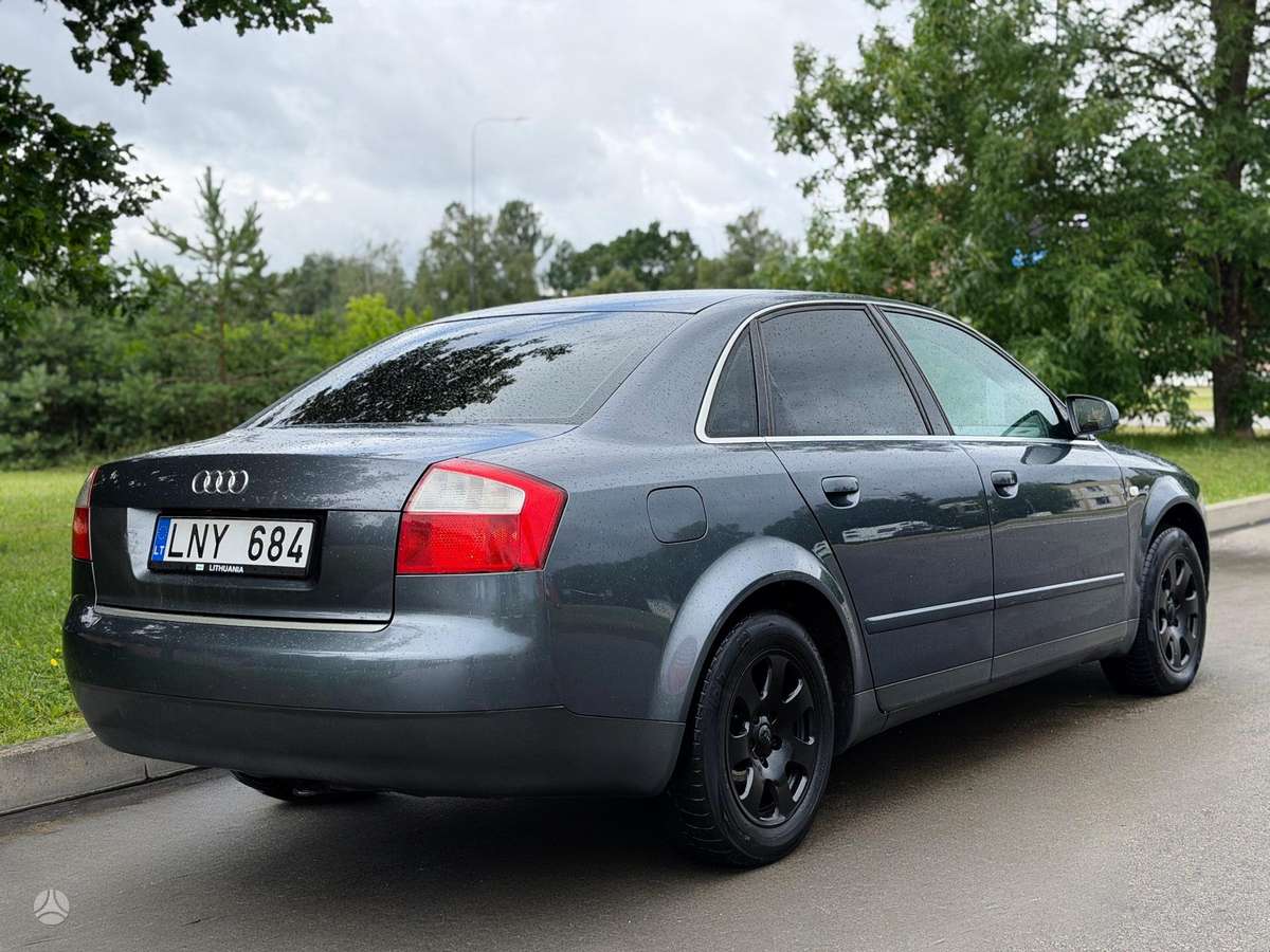 Audi A4, 1.9 l., Седан