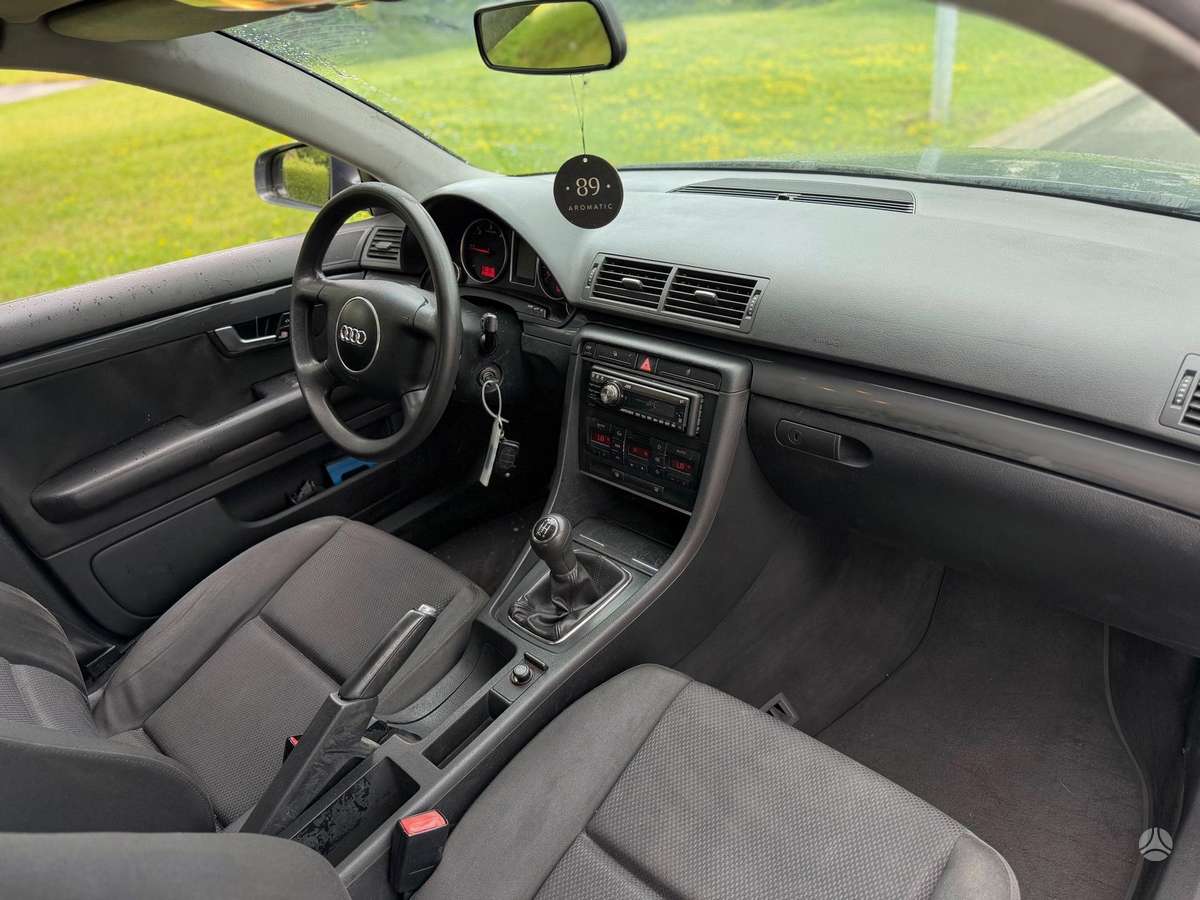 Audi A4, 1.9 l., Седан