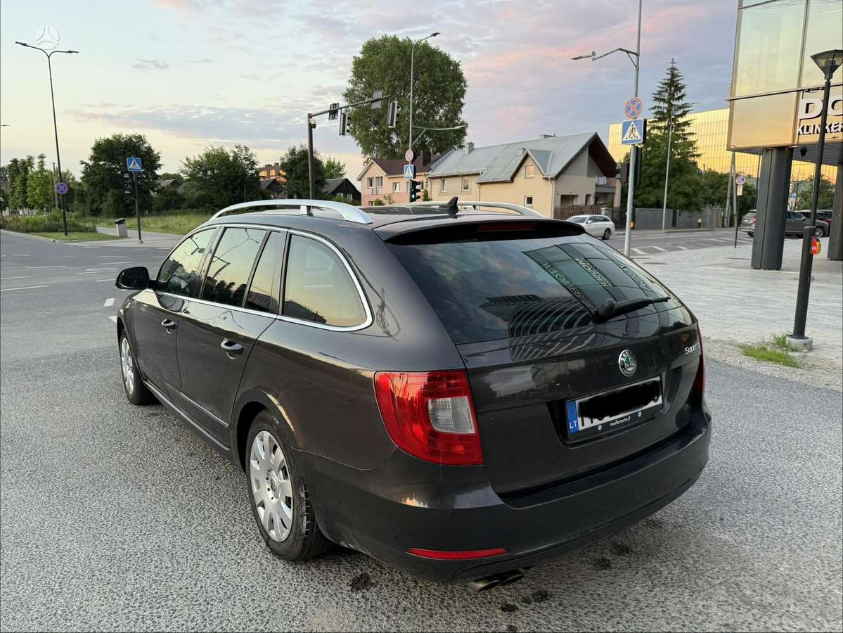 Skoda Superb, 2.0 l., Универсал