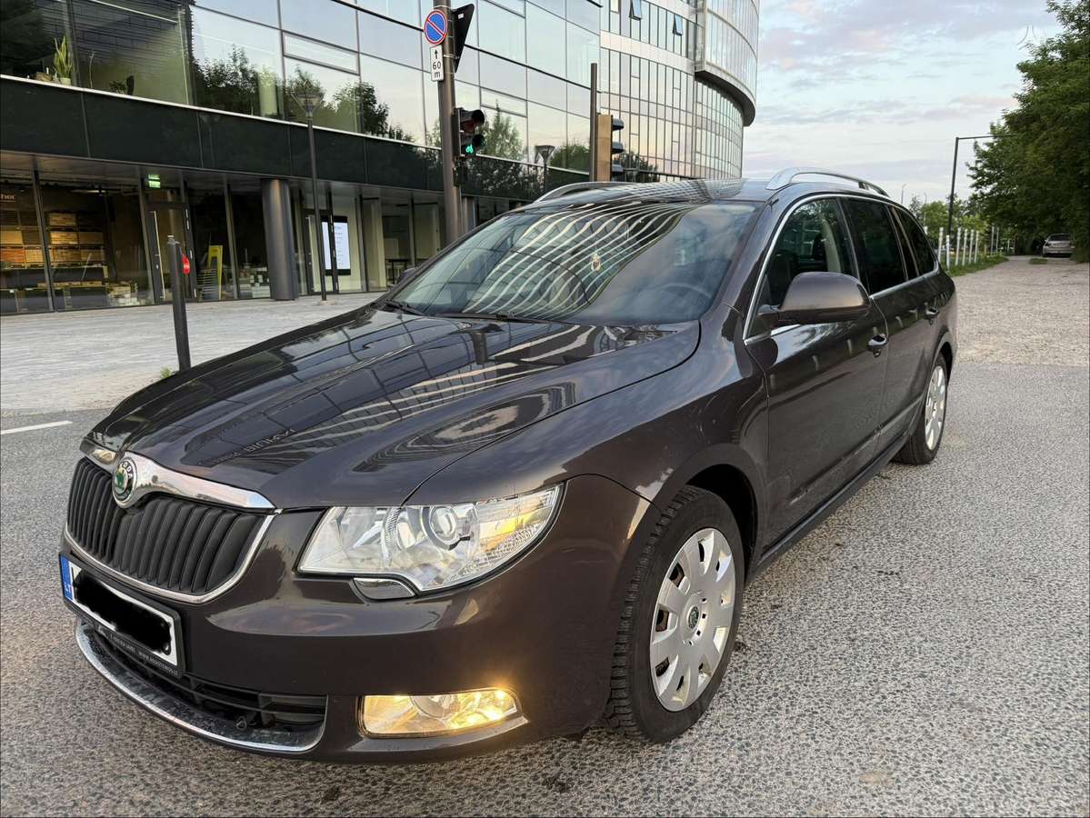 Skoda Superb, 2.0 l., Универсал
