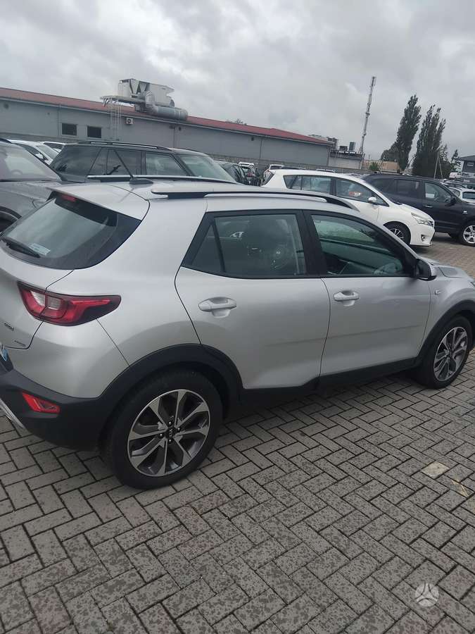 Kia Stonic, 1.6 l., hatchback
