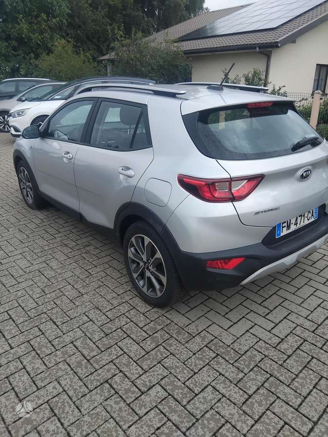 Kia Stonic, 1.6 l., hatchback