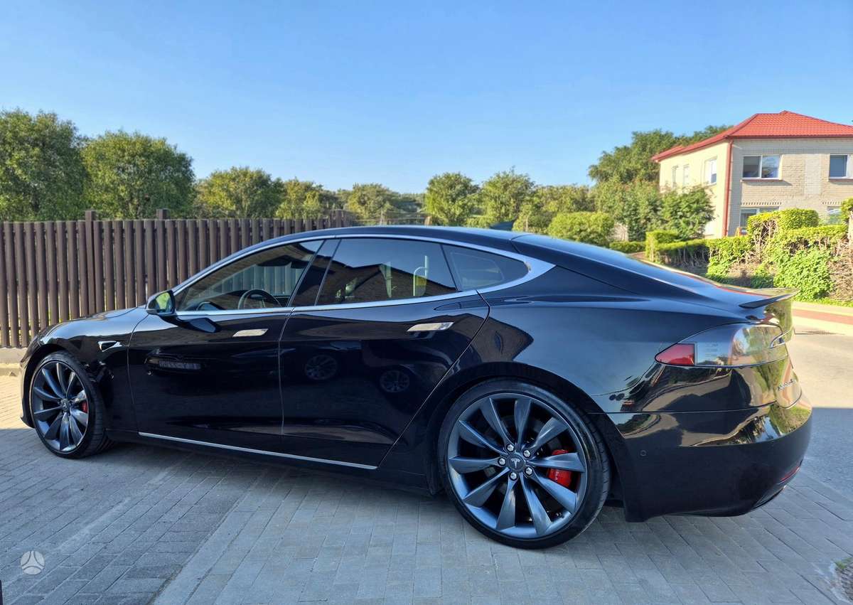 Tesla Model S, 100 кВт·ч, Седан