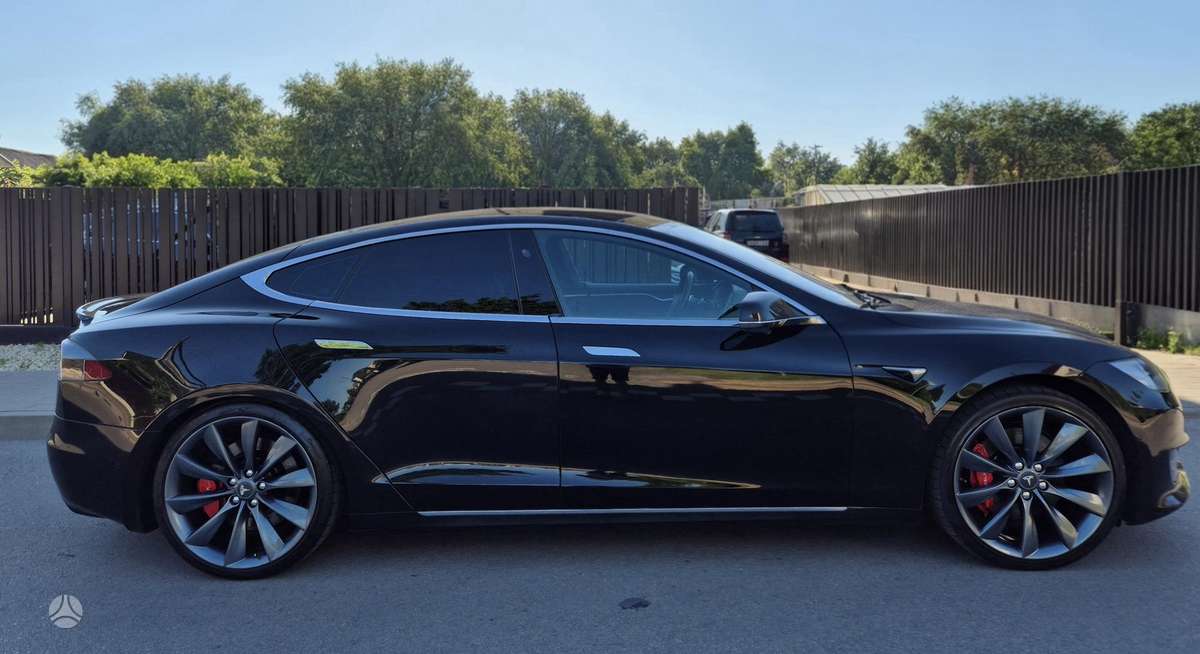 Tesla Model S, 100 кВт·ч, Седан