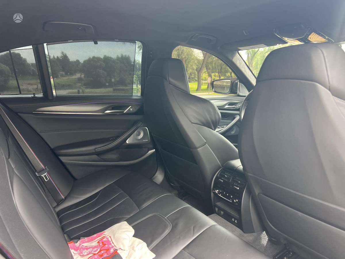 BMW M5, 4.4 l., Седан