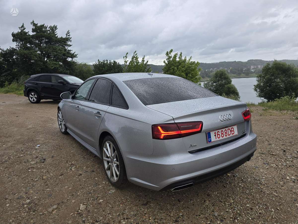 Audi A6, 3.0 l., saloon / sedan