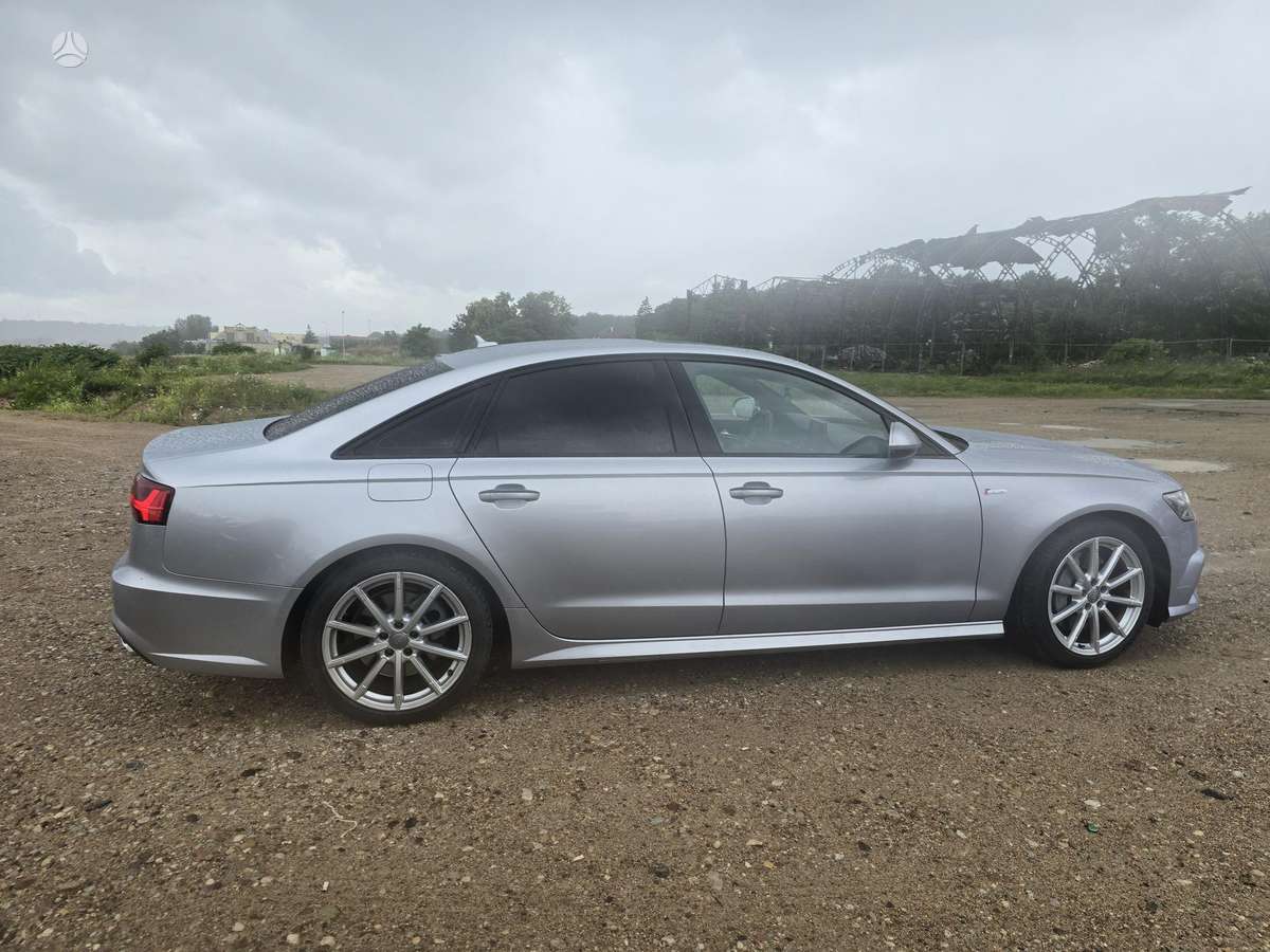 Audi A6, 3.0 l., saloon / sedan