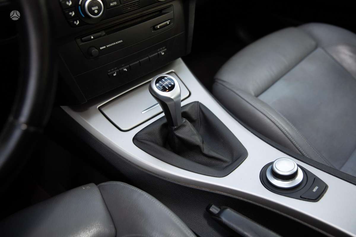 BMW 325, 3.0 l., Седан