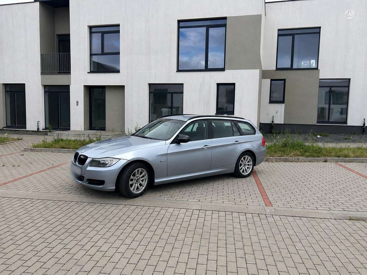 BMW 320, 2.0 l., universalas