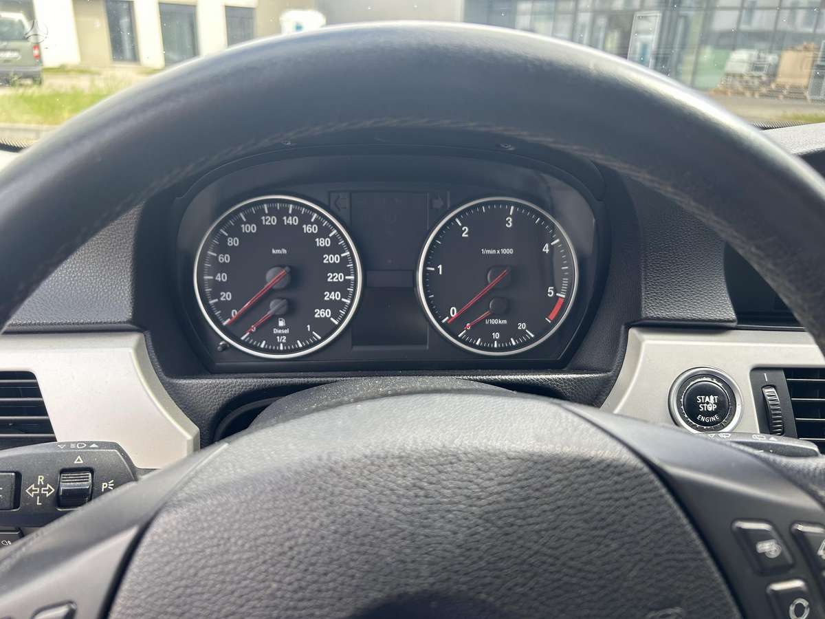 BMW 320, 2.0 l., wagon