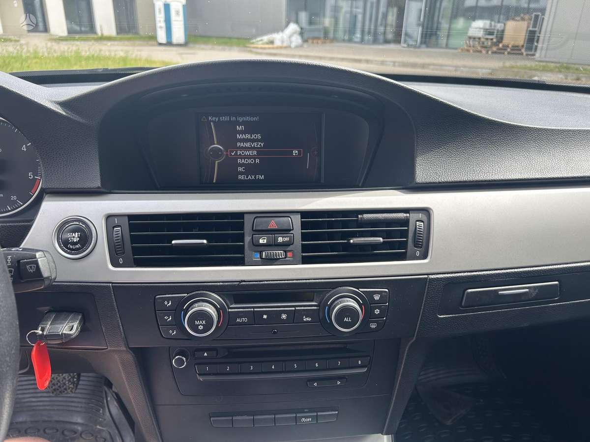 BMW 320, 2.0 l., Универсал