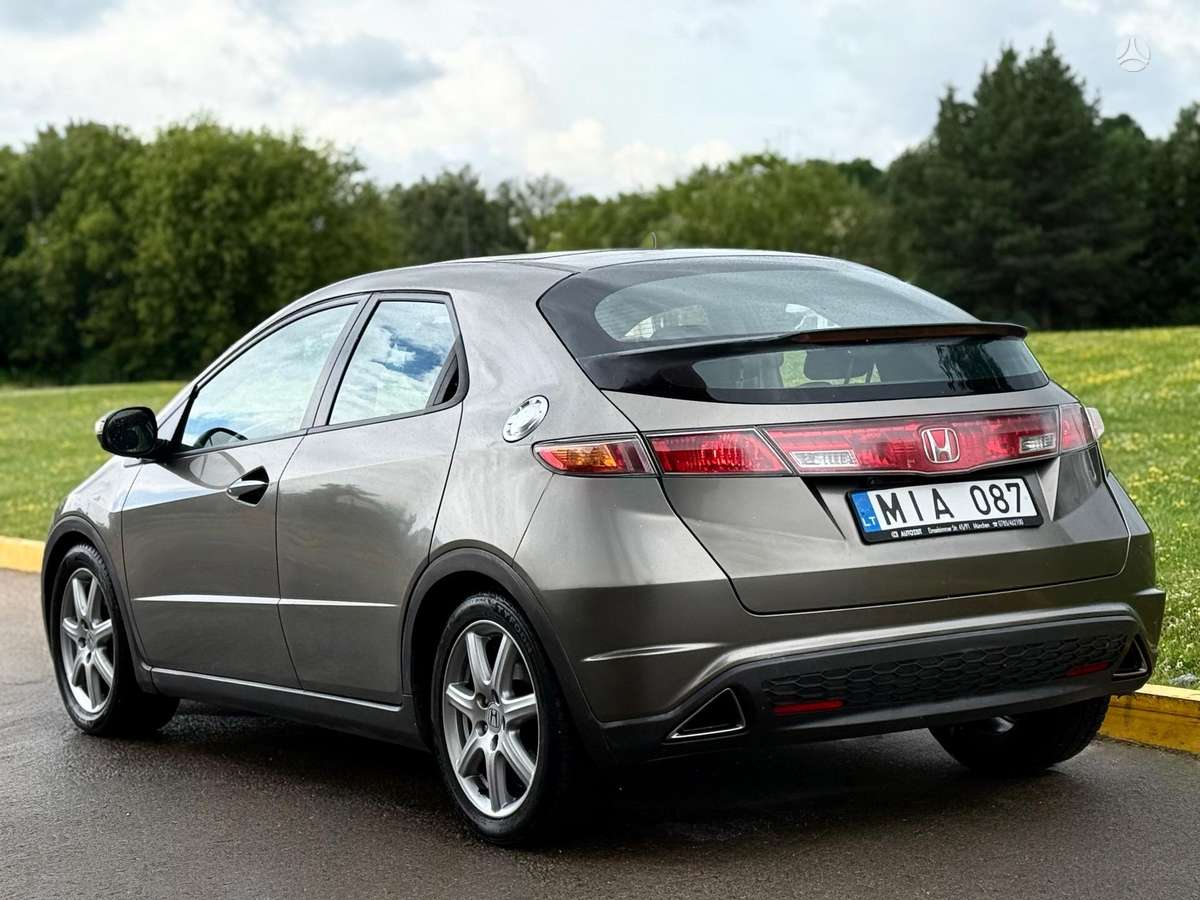 Honda Civic, 2.2 l., hatchback