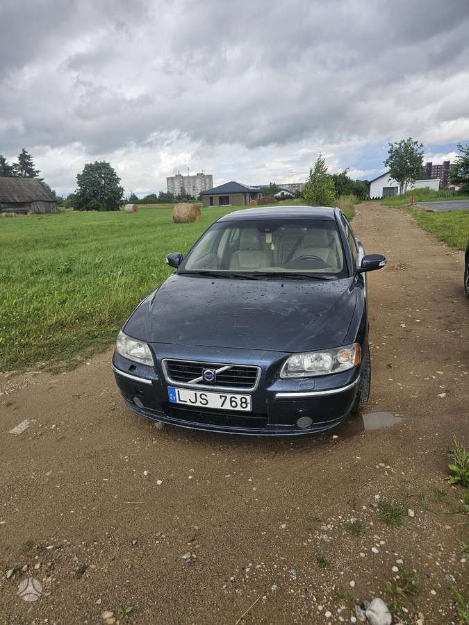 Volvo S60, 2.4 l., Седан