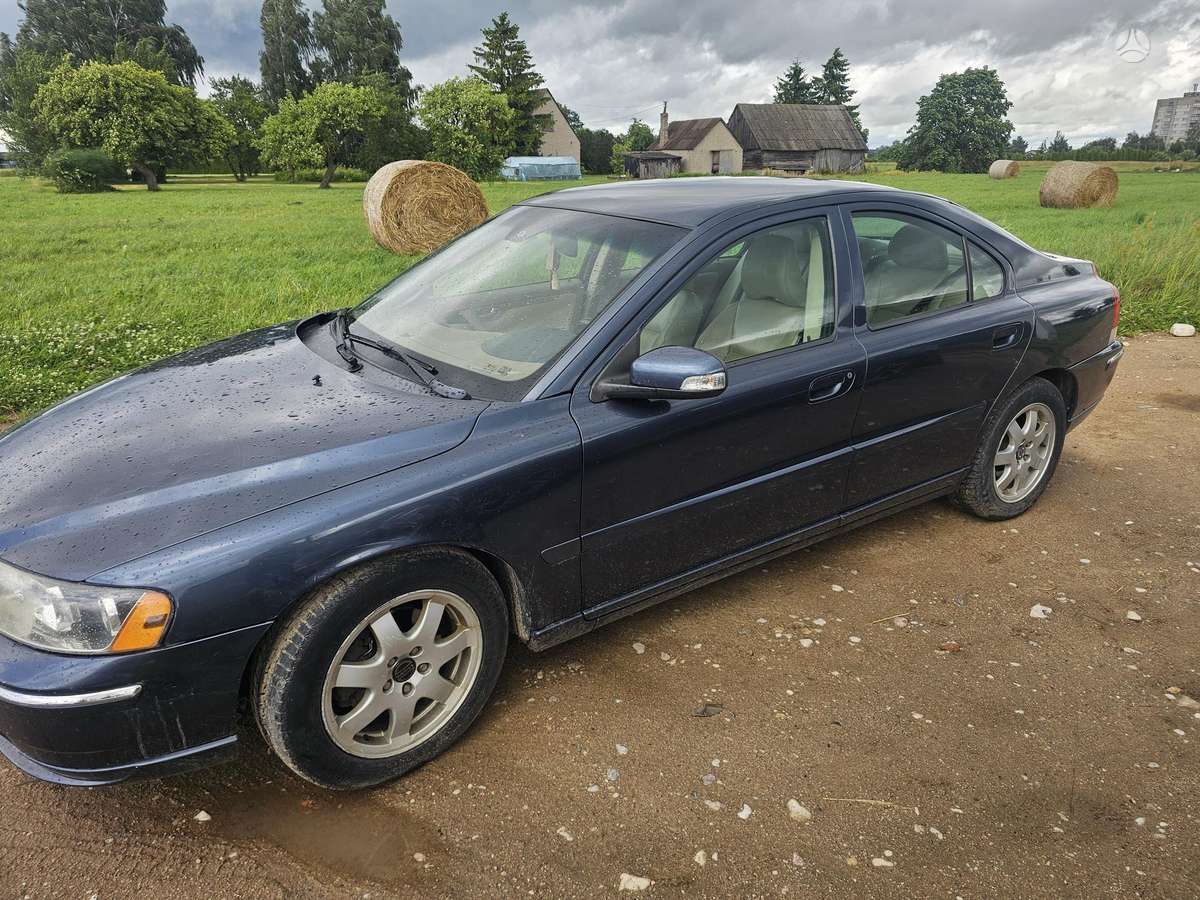 Volvo S60, 2.4 l., sedanas