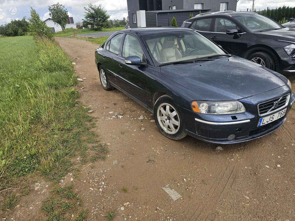 Volvo S60, 2.4 l., sedanas