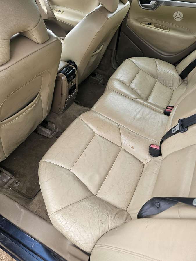 Volvo S60, 2.4 l., sedanas