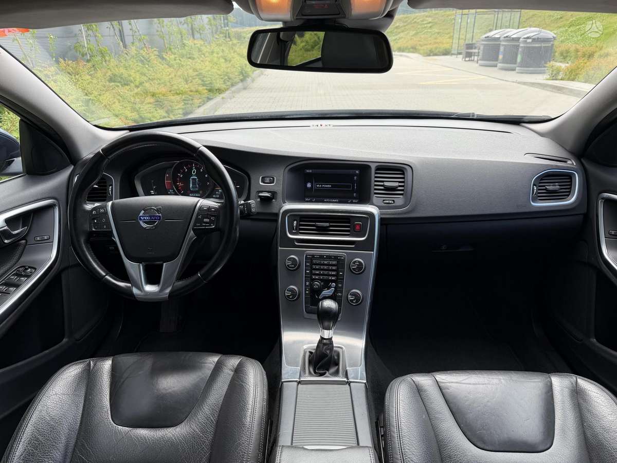 Volvo V60, 1.6 l., Универсал