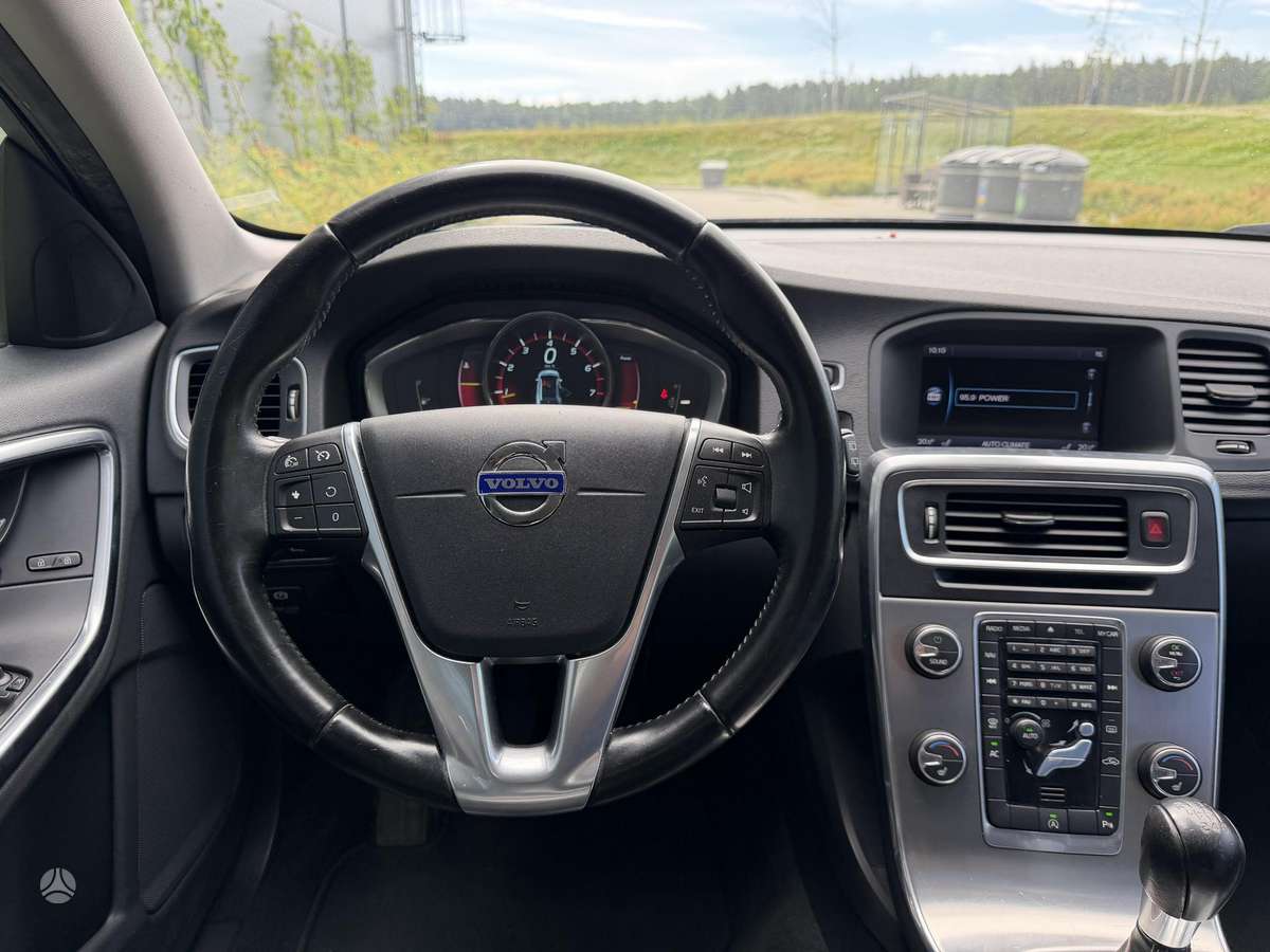 Volvo V60, 1.6 l., Универсал