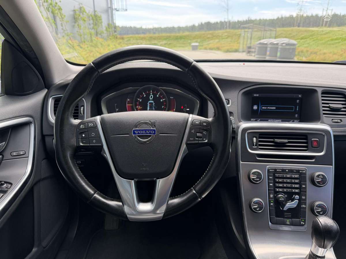Volvo V60, 1.6 l., Универсал