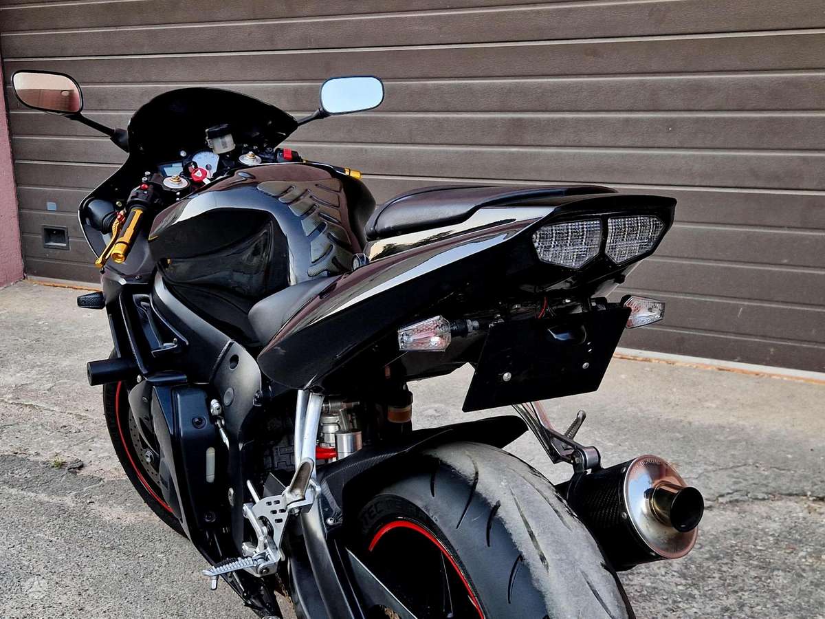 Yamaha R6 600cc, superbikes