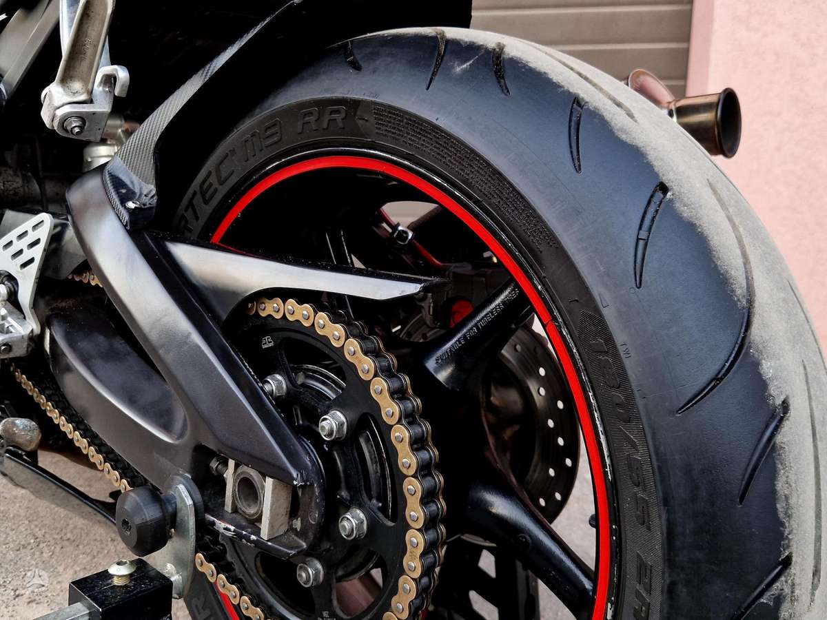 Yamaha R6 600cc, superbikes