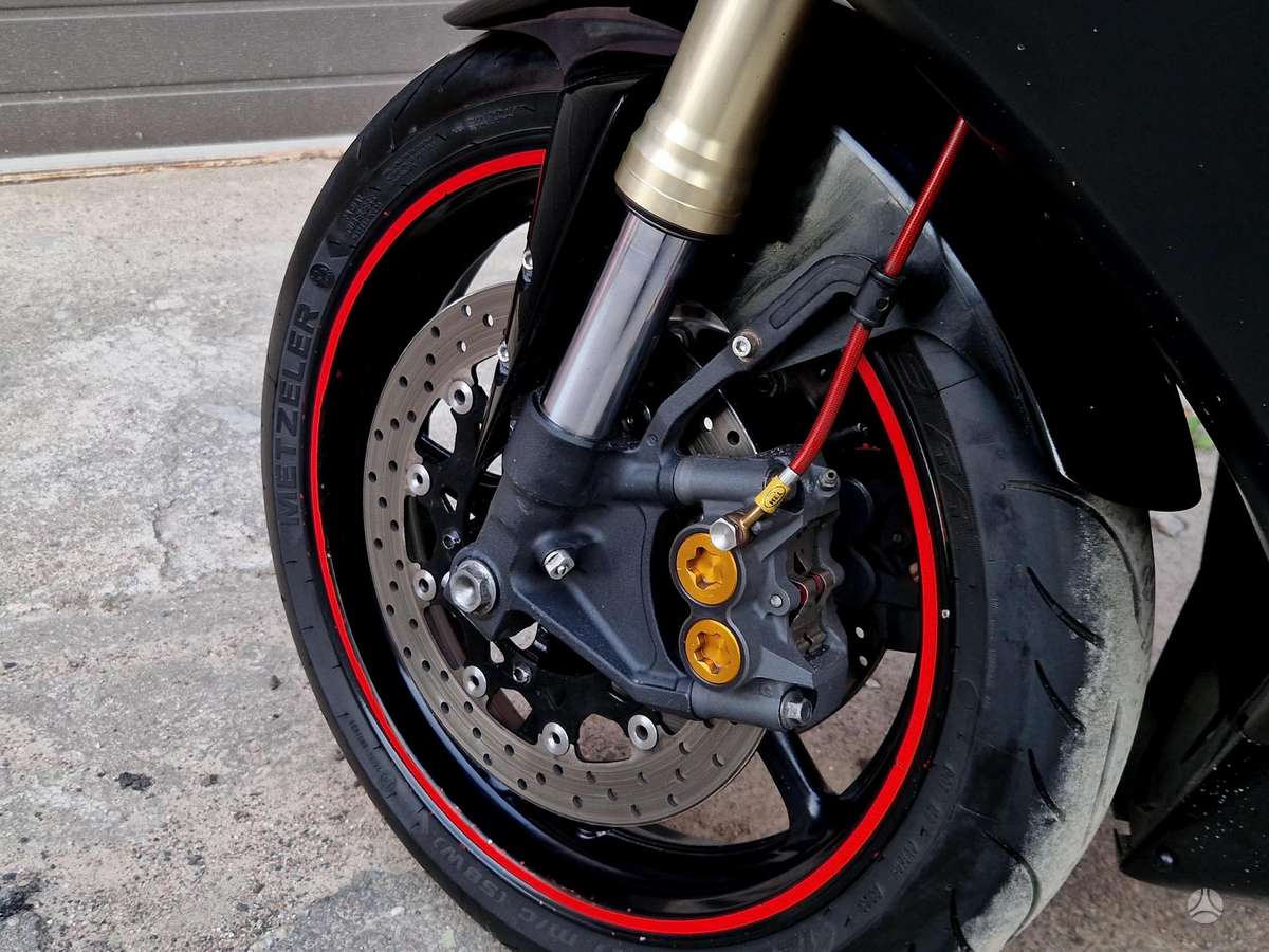 Yamaha R6 600cc, superbikes
