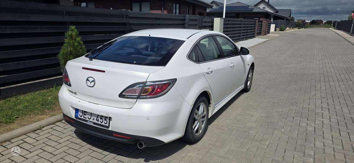 Mazda 6, 1.8 l., Хэтчбек