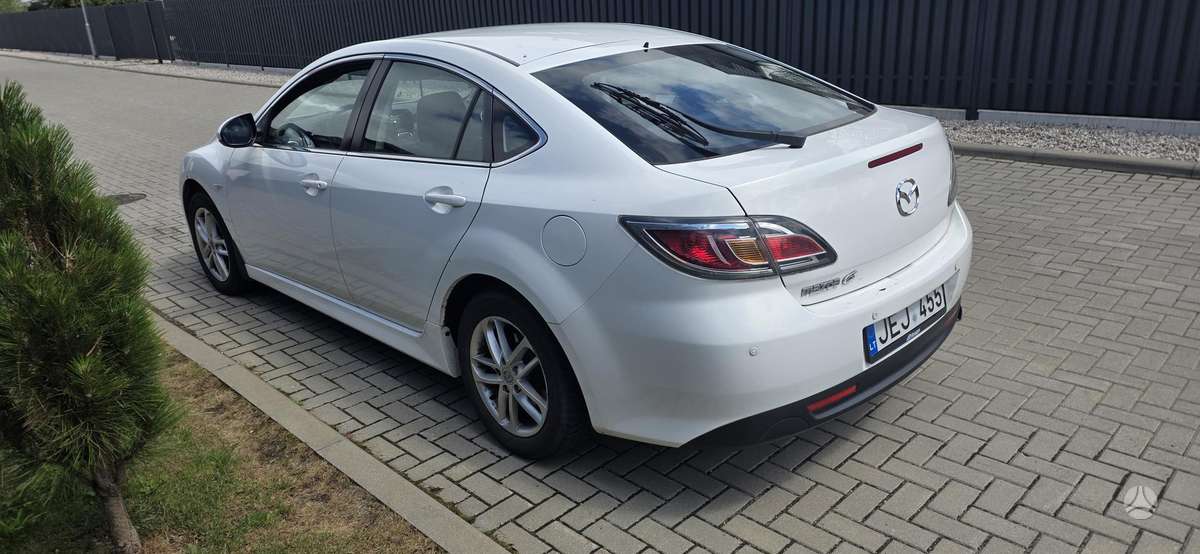 Mazda 6, 1.8 l., hatchback