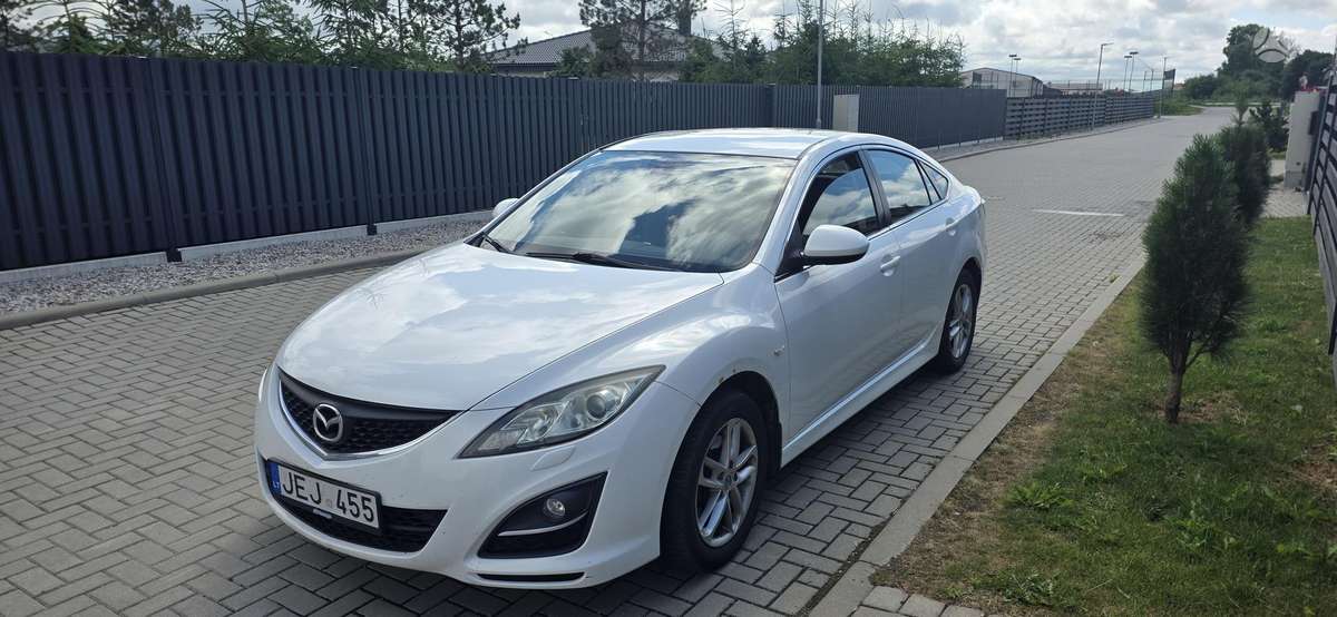 Mazda 6, 1.8 l., hatchback