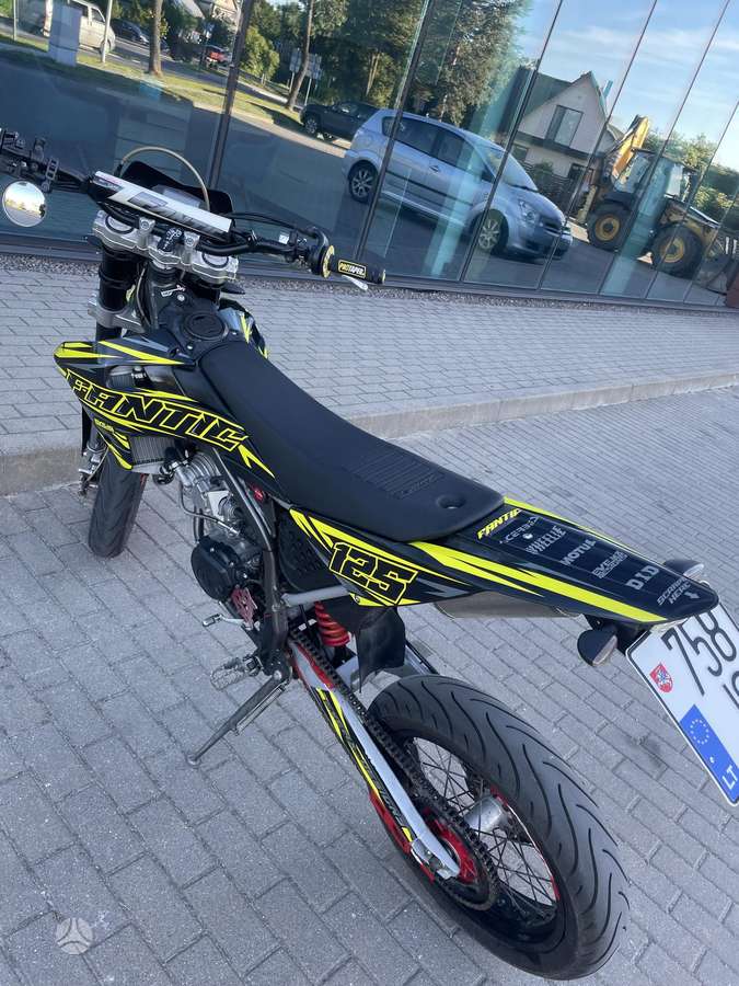 Fantic 125 125cc, supermoto