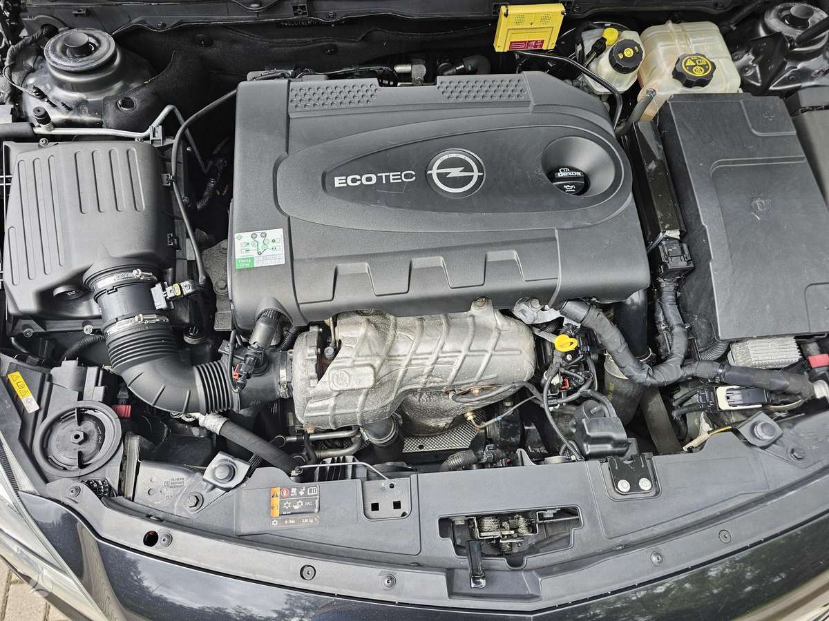 Opel Insignia, 2.0 l., Универсал