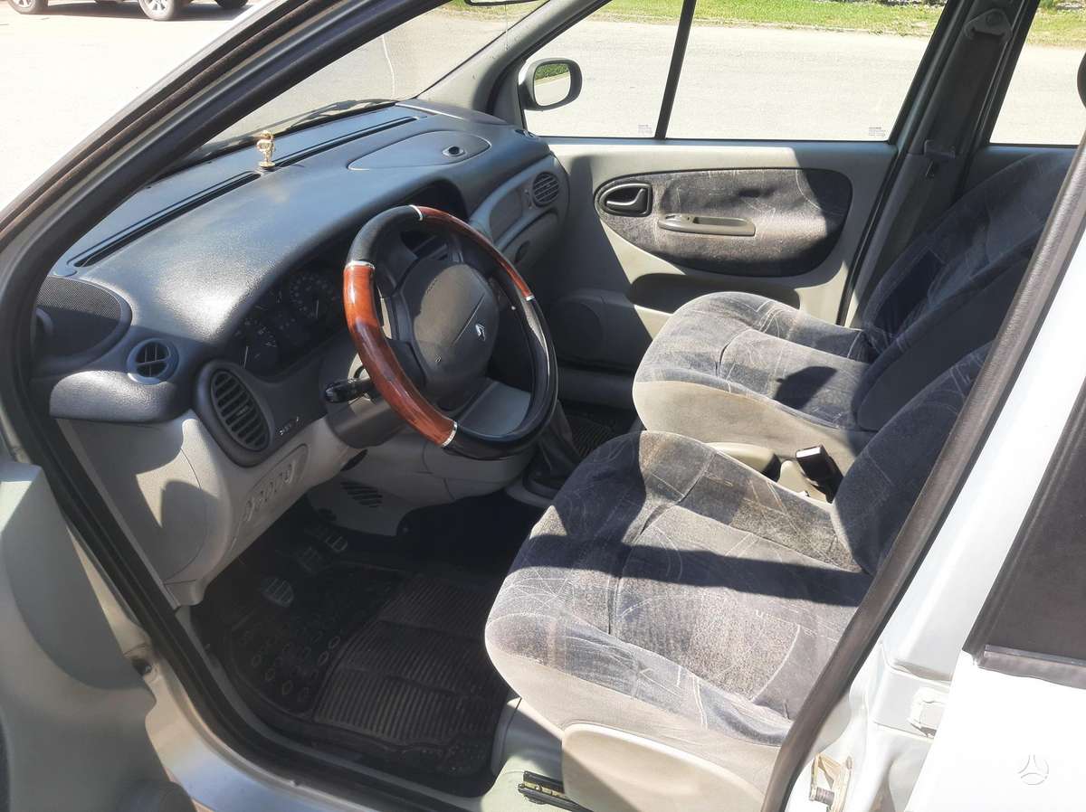 Renault Scenic, 1.9 l., hatchback