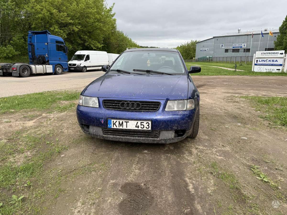 Audi A3, 1.8 l., hečbekas
